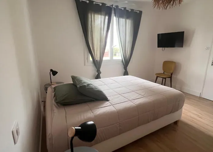 A 30 Min De L\'Ile Aux Mimosa Maison Vendeenne Avec Jardin