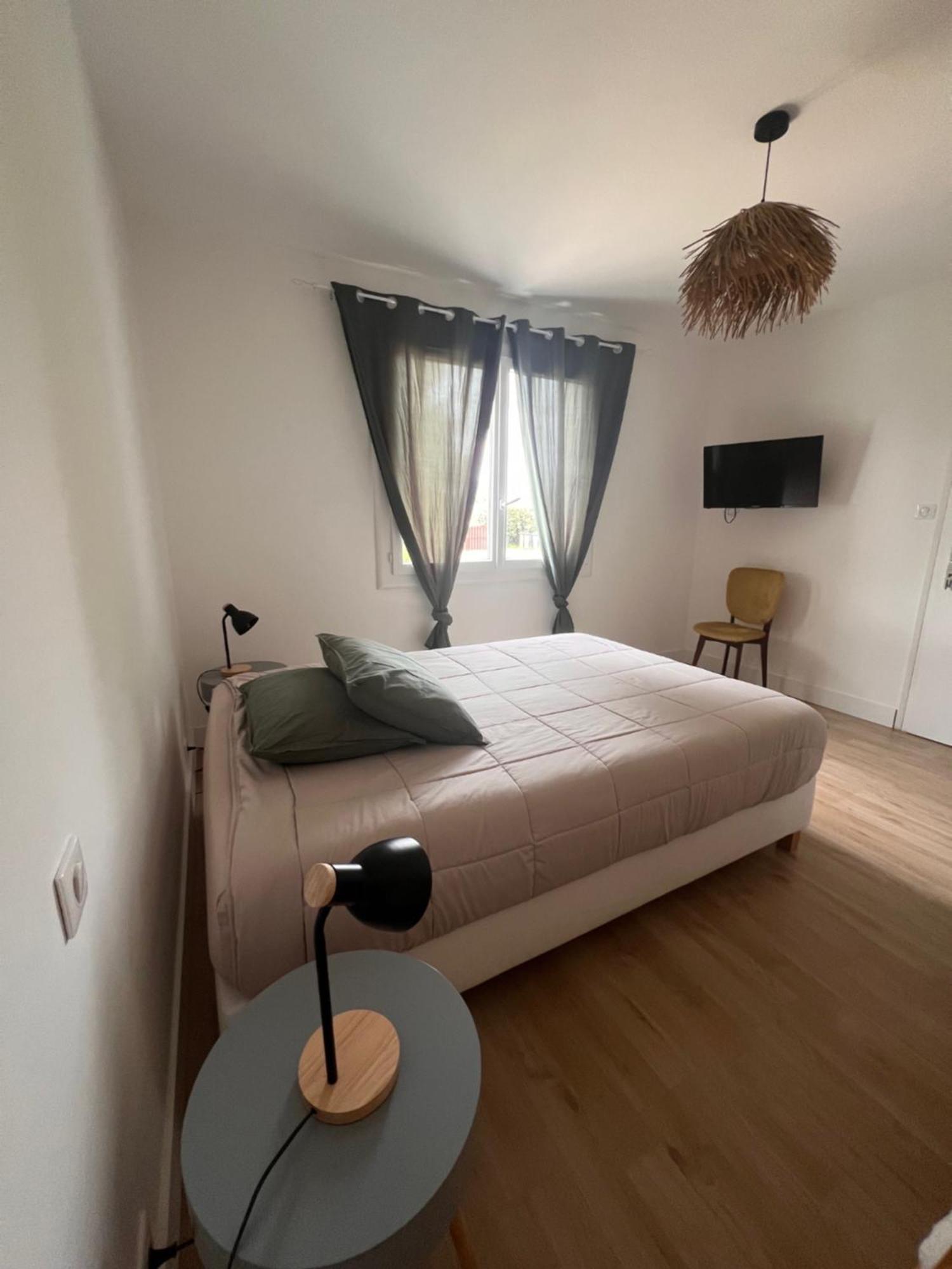 A 30 Min De L'ile Aux Mimosa Maison Vendeenne Avec Jardin Holiday home *